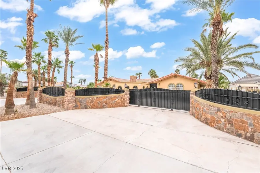 2920 S Tioga Way, Las Vegas, NV 89117 - Image #2