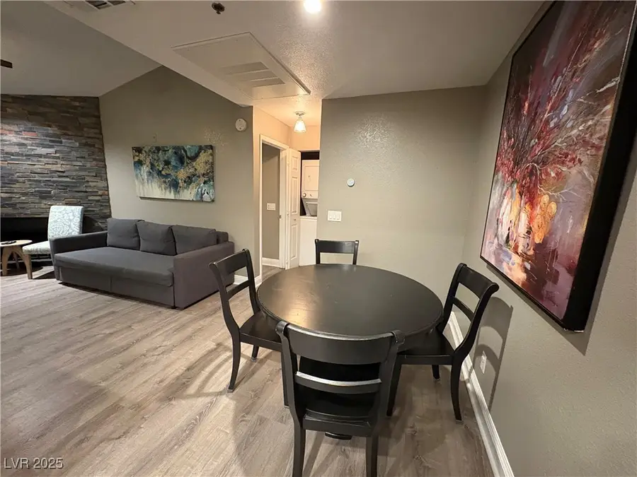 4200 S Valley View Boulevard #3065, Las Vegas, NV 89103 - Image #3