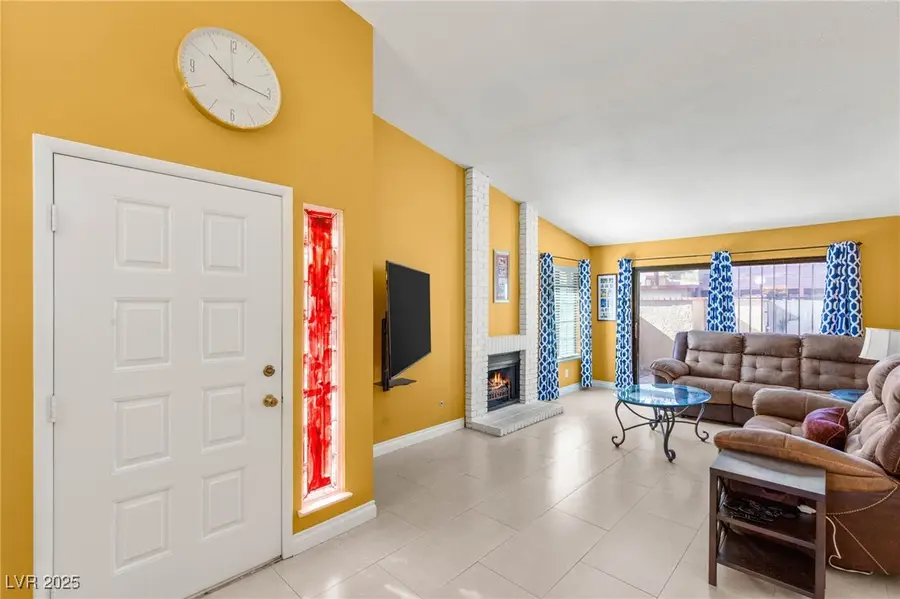 2394 Pickwick Drive, Henderson, NV 89014 - Image #2