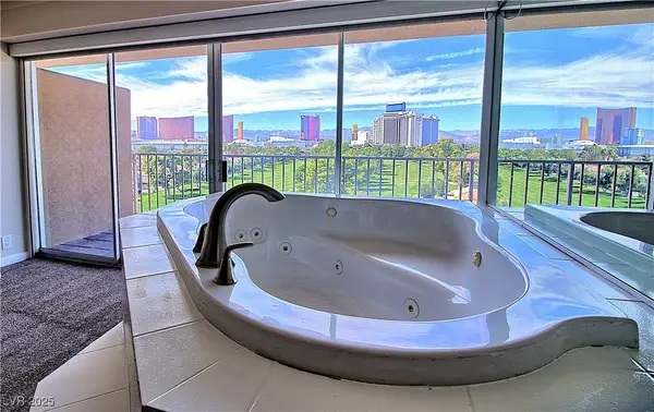 3111 Bel Air Drive #8E, Las Vegas, NV 89109