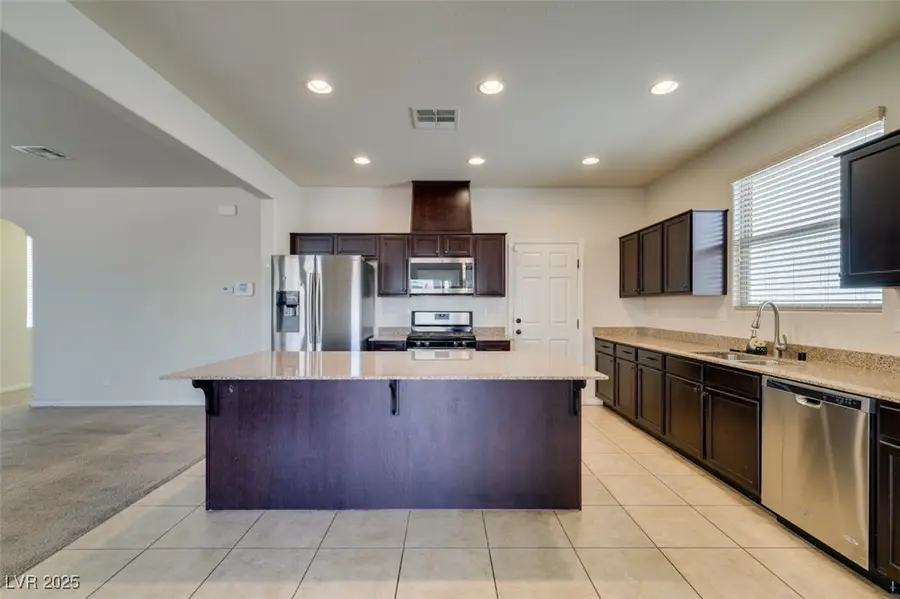 7064 Coventry Glenn Road, Las Vegas, NV 89148 - Image #3