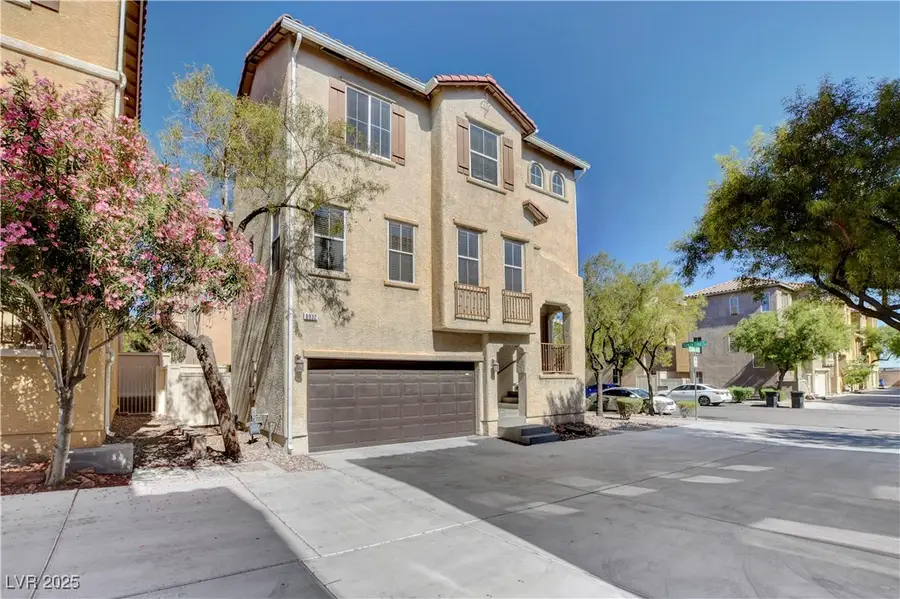 8932 Jennifer Anne Avenue, Las Vegas, NV 89149 - Image #3