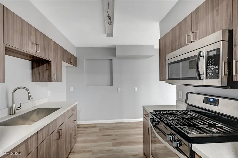 500 N 21st Street, Las Vegas, NV 89101 - Image #3