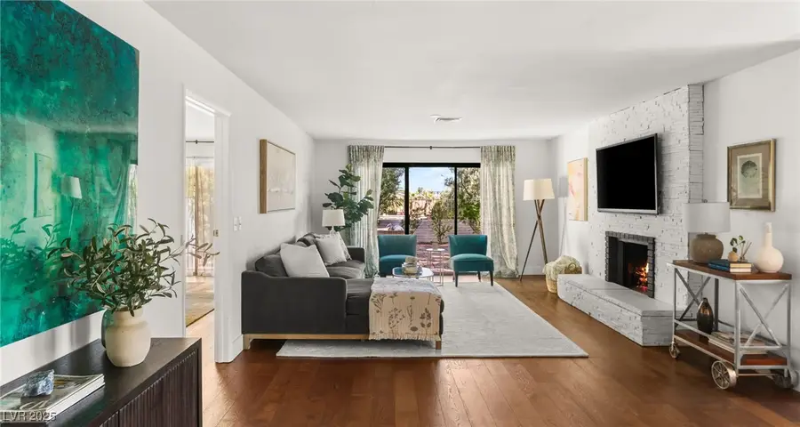 2101 Calle De Espana, Las Vegas, NV 89102 - Image #2