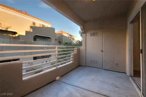 1909 Villa Palms Court #202, Las Vegas, NV 89128