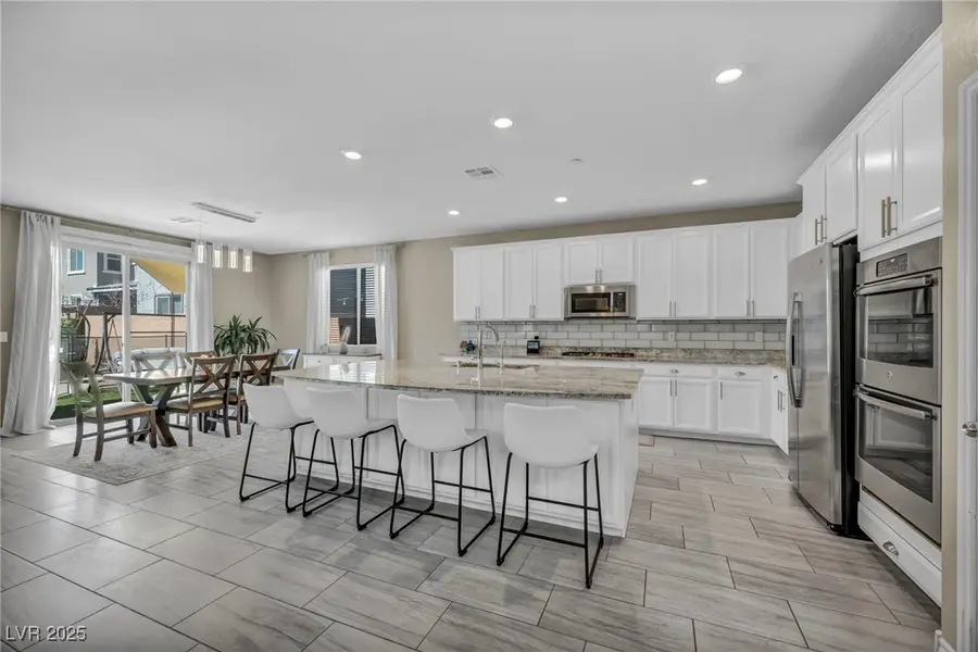 3195 Hazy Hills Avenue, Henderson, NV 89052 - Image #2