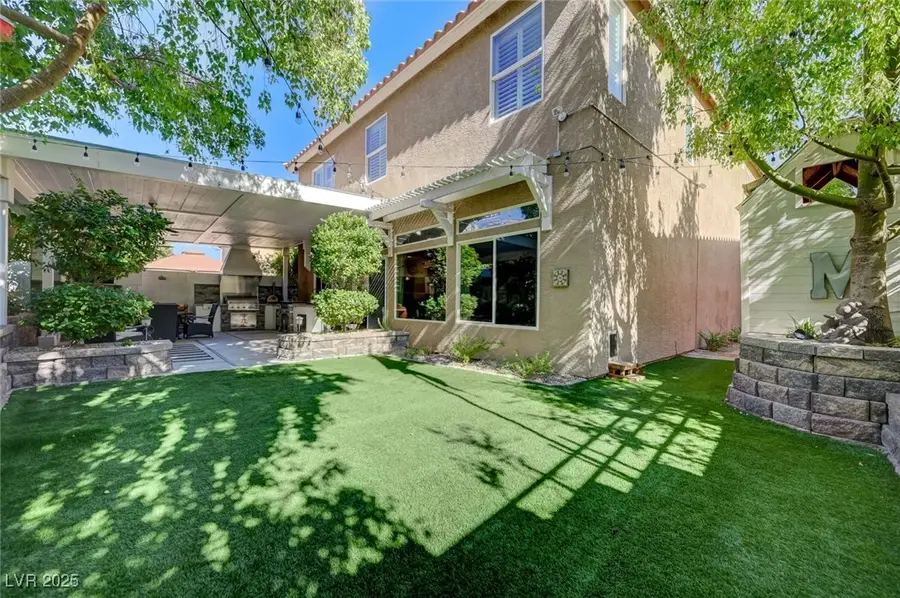 10949 Pinion Woods Court, Henderson, NV 89052 - Image #2