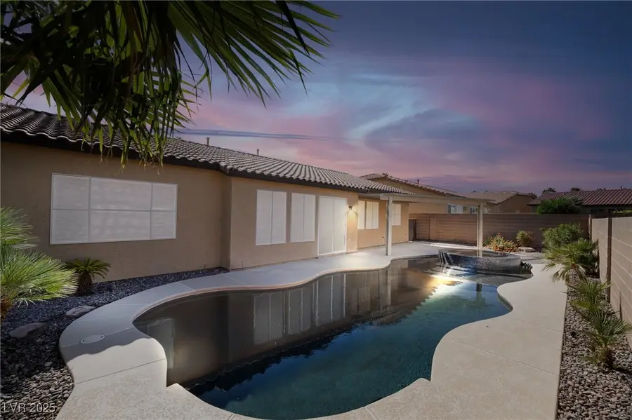 7232 Frontier Hills Avenue, Las Vegas, NV 89113 - Image #2