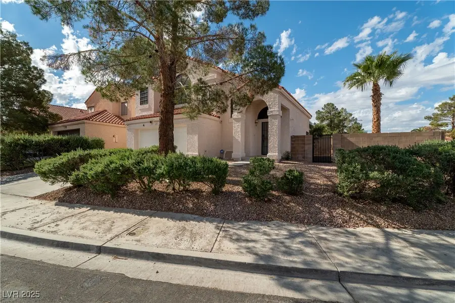 137 Wynntry Drive, Henderson, NV 89074 - Image #2