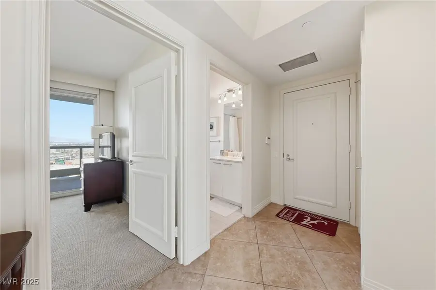 322 Karen Avenue #2001, Las Vegas, NV 89109 - Image #2