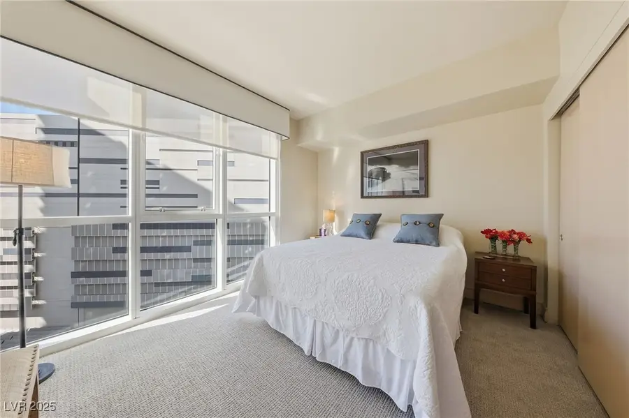 2747 Paradise Road #1205, Las Vegas, NV 89109 - Image #3