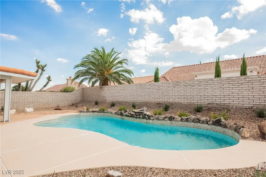 9337 Quail Ridge Drive, Las Vegas, NV 89134 - Image #2