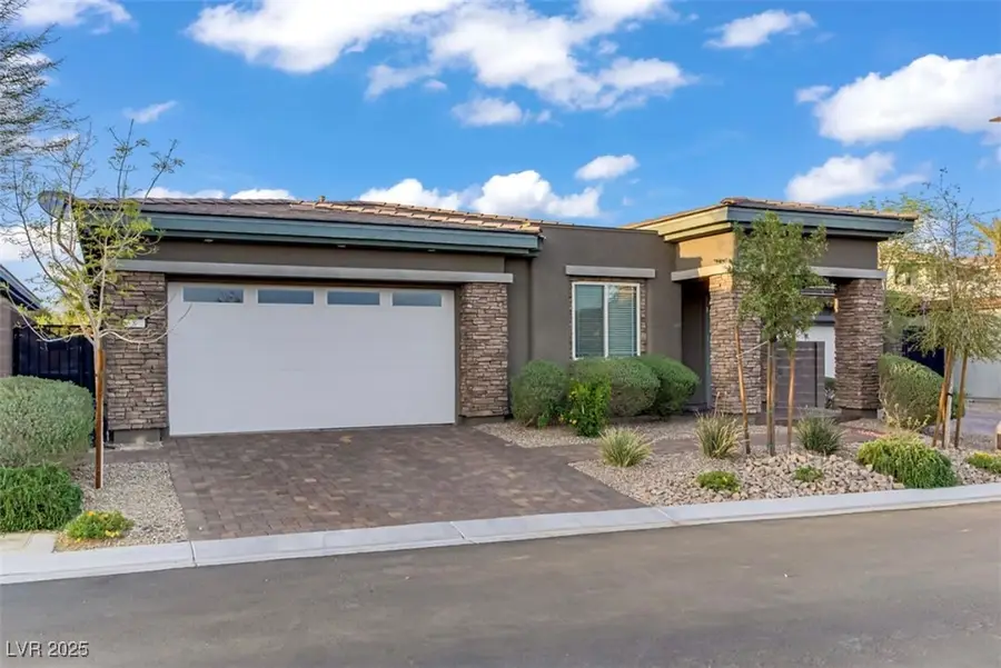 8 Reflection Cove Drive, Henderson, NV 89011 - Image #2