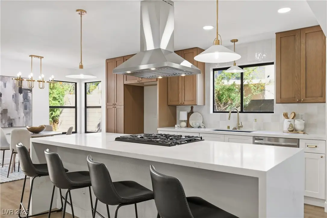 9504 Cliff View Way, Las Vegas, NV 89117 - Image #1