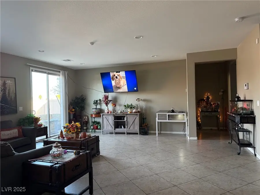 2416 Jubilance Point Court, North Las Vegas, NV 89032 - Image #3
