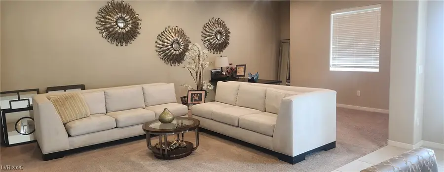 381 E Rancho Drive, Henderson, NV 89015 - Image #2