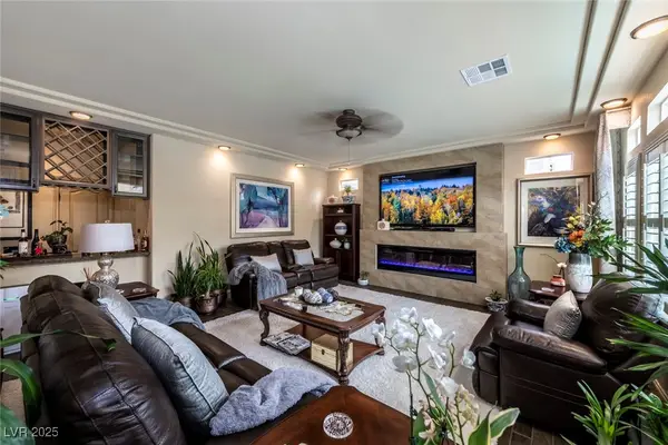 10580 Aphrodite Street, Las Vegas, NV 89183