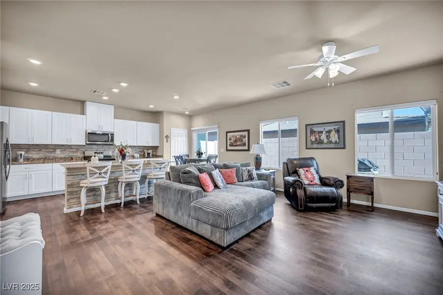 7452 Cooks Meadow Street, North Las Vegas, NV 89084 - Image #2