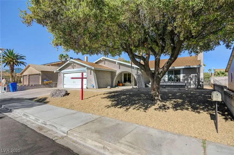 894 Dianne Drive, Boulder City, NV 89005 - Image #2