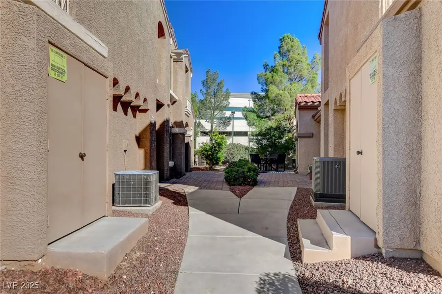7320 Camrose Ridge Place #204, Las Vegas, NV 89149 - Image #3