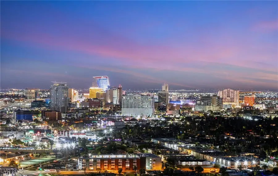 222 Karen Avenue #2802, Las Vegas, NV 89109 - Image #2
