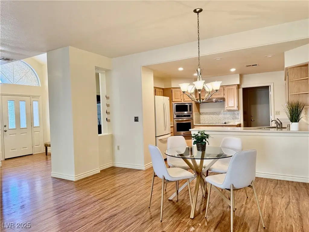 421 Wonderstone Drive, Las Vegas, NV 89107 - Image #1