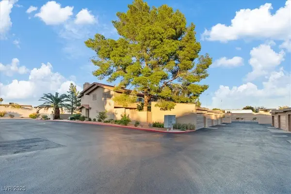 3388 Pavlo Street, Las Vegas, NV 89121