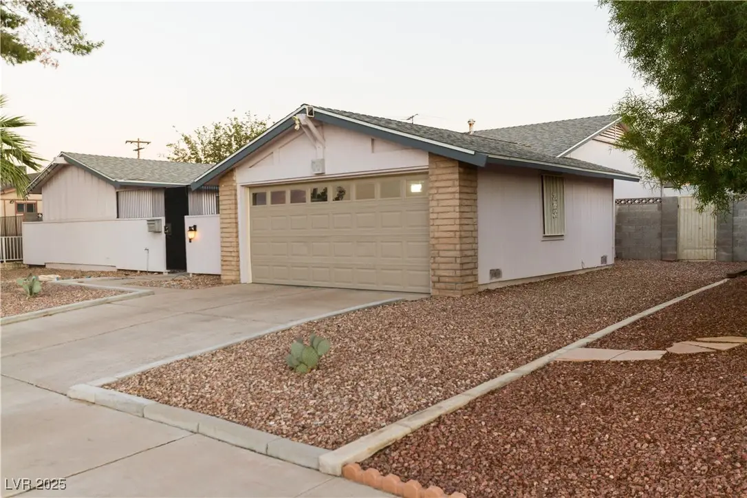 4891 Plata Del Sol Drive, Las Vegas, NV 89121 - Image #1