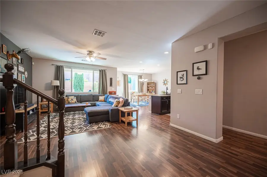 10635 Kearney Mountain Avenue, Las Vegas, NV 89166 - Image #3