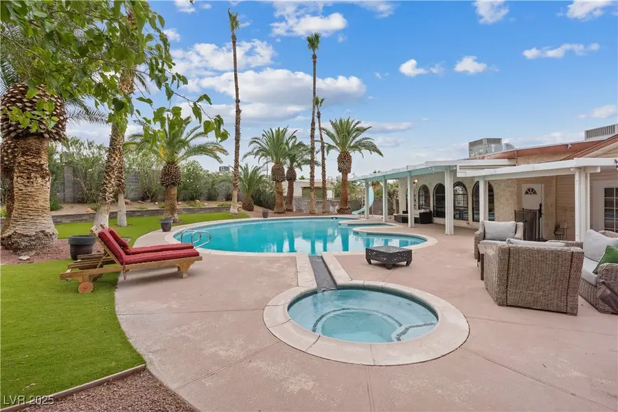 6949 Blacksmith Court, Las Vegas, NV 89145 - Image #3