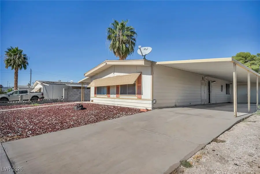 97 Sir George Drive, Las Vegas, NV 89110 - Image #3