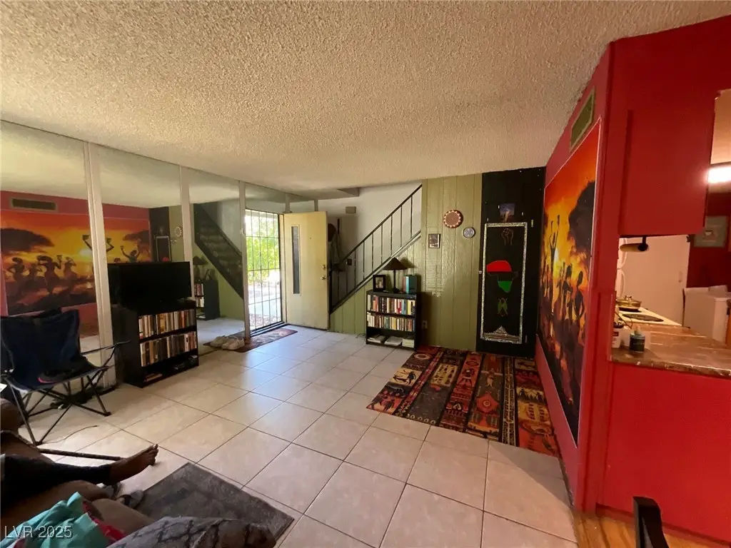 1337 Dorothy Avenue #3, Las Vegas, NV 89119 - Image #1
