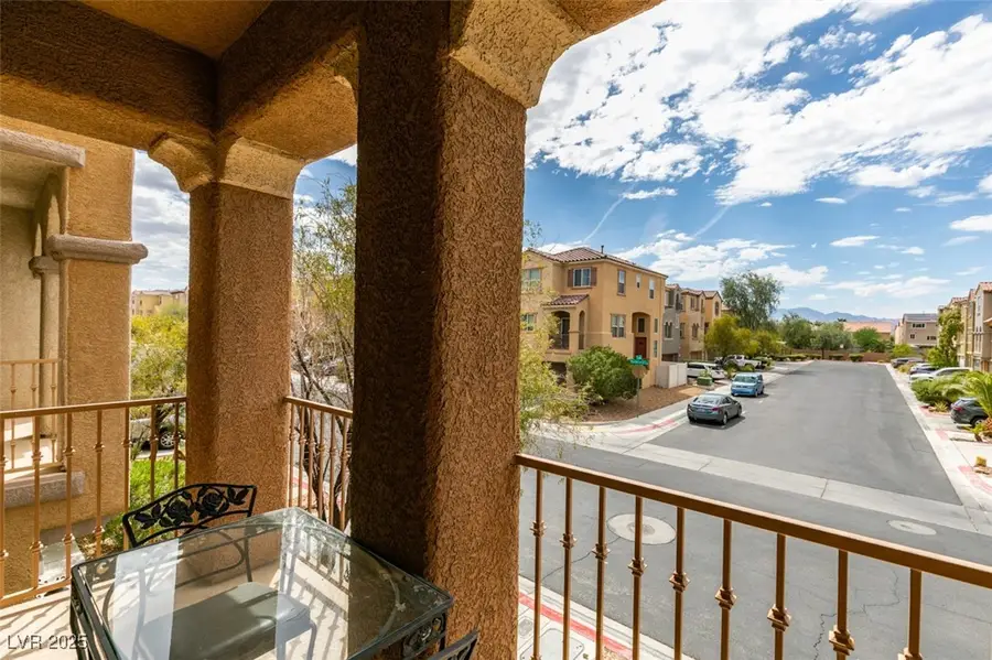 10714 Holmfield Street, Henderson, NV 89052 - Image #3