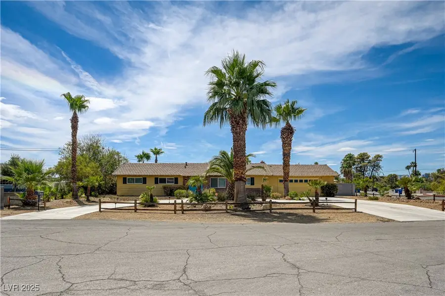 4669 Saddle Place, Las Vegas, NV 89119 - Image #2