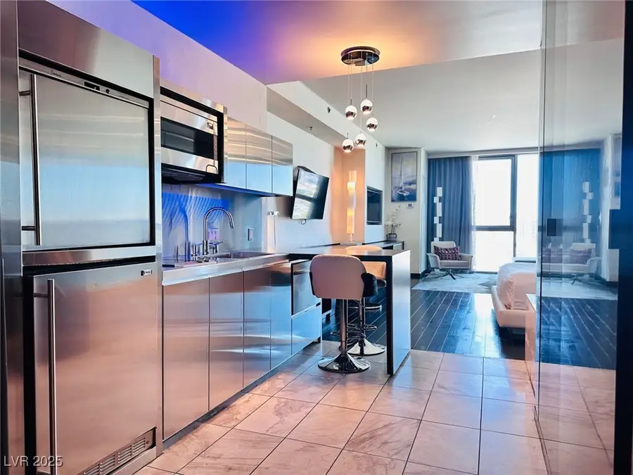 4381 W Flamingo Road #1204, Las Vegas, NV 89103 - Image #3