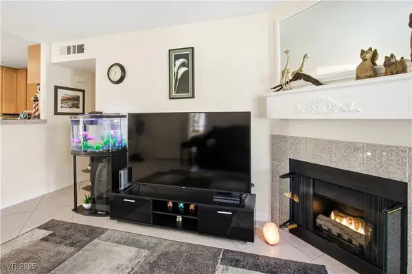 5206 Mandalay Springs Drive #204, Las Vegas, NV 89120