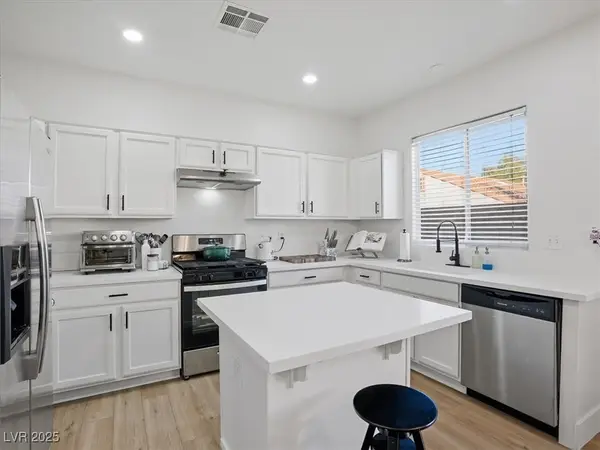 10852 Avenzano Street, Las Vegas, NV 89141