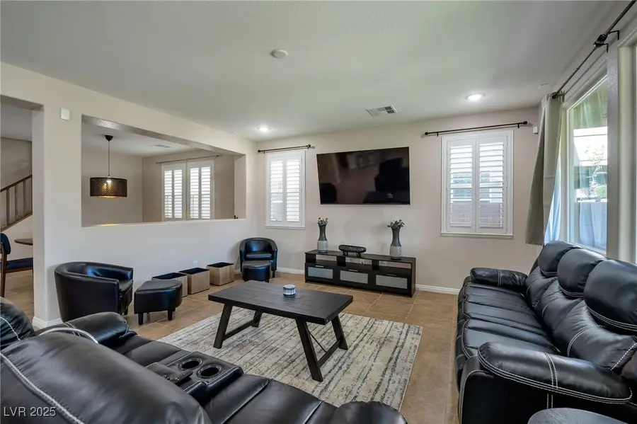 7520 Fontera Court, Las Vegas, NV 89139 - Image #3