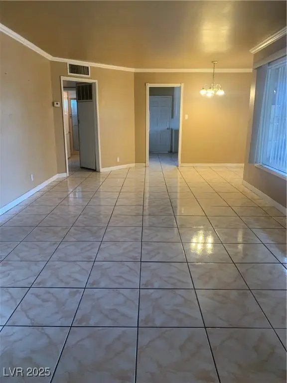 1020 Wengert Avenue, Las Vegas, NV 89104 - Image #3