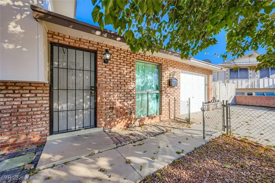 308 Duke Circle, Las Vegas, NV 89107 - Image #2