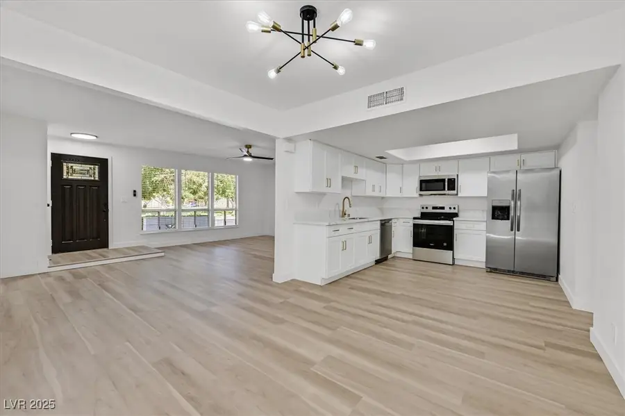 3447 One Nation Avenue, Las Vegas, NV 89121 - Image #2