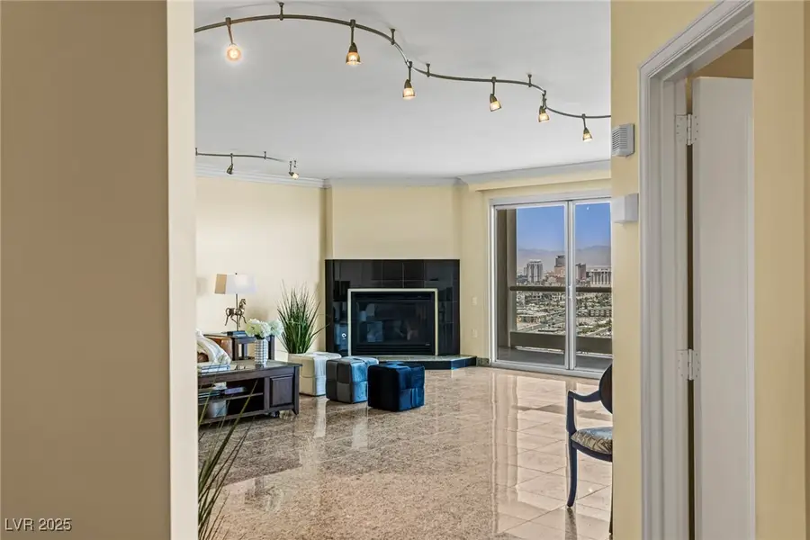 2777 Paradise Road #2302, Las Vegas, NV 89109 - Image #2