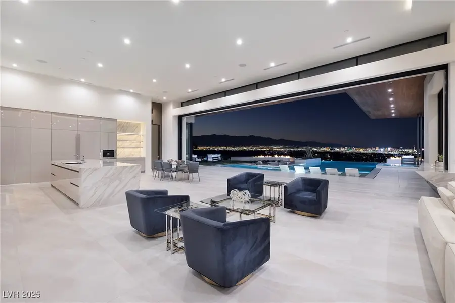 19 Boulderback Drive, Henderson, NV 89012 - Image #3