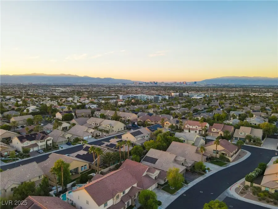 514 Enchanted Lakes Drive, Henderson, NV 89052 - Image #3