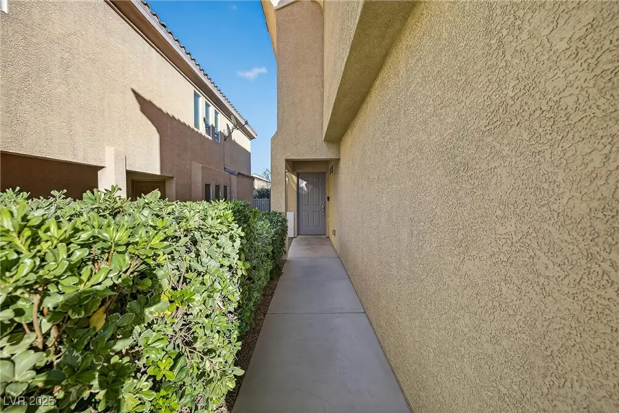 286 Fairway Woods Drive, Las Vegas, NV 89148 - Image #3