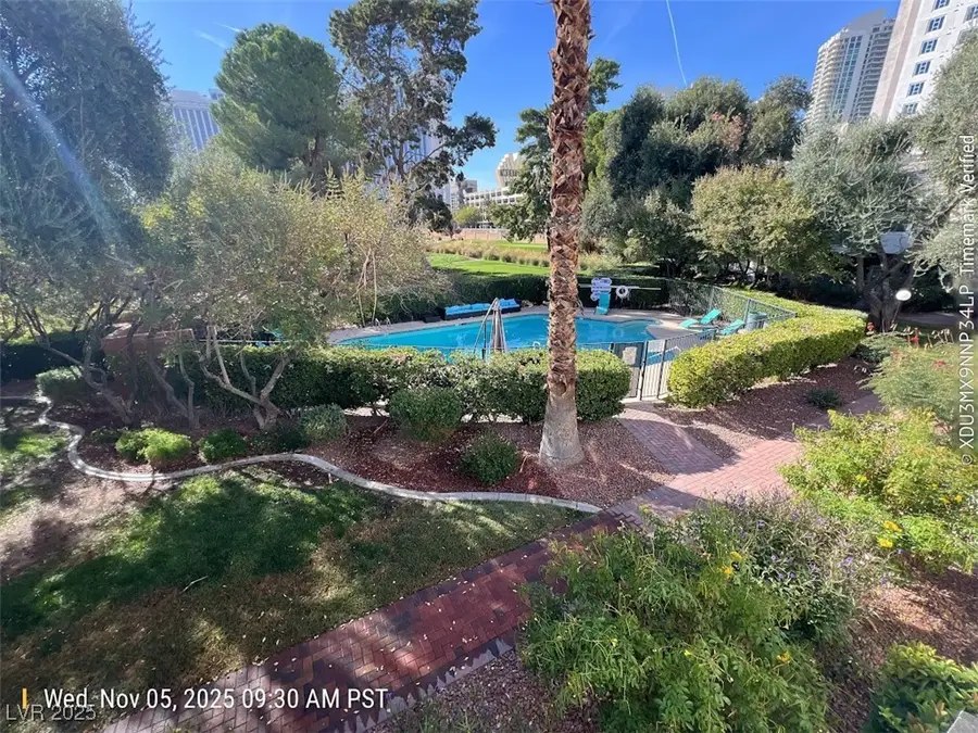 534 Tam O Shanter, Las Vegas, NV 89109 - Image #3
