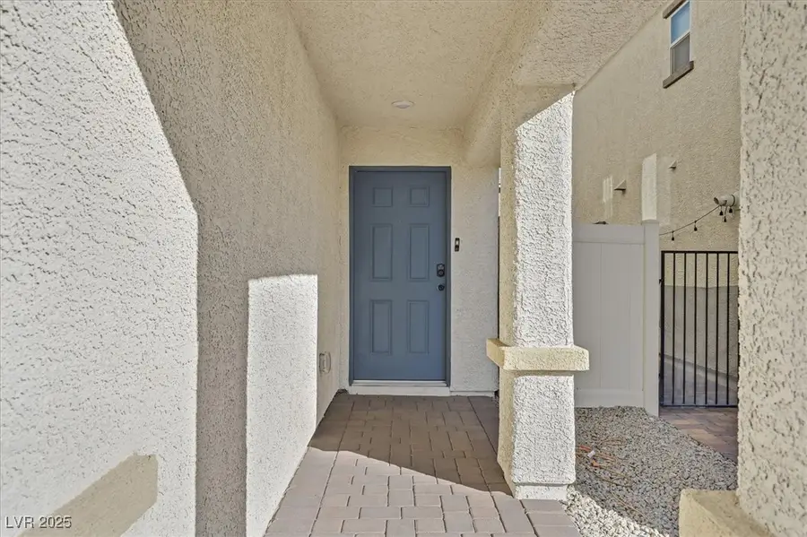 2212 Langmore Street, Las Vegas, NV 89115 - Image #3