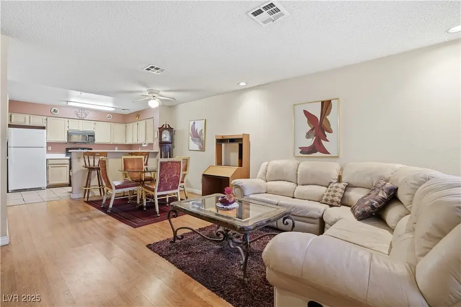 2132 Bavington Drive #C, Las Vegas, NV 89108 - Image #2