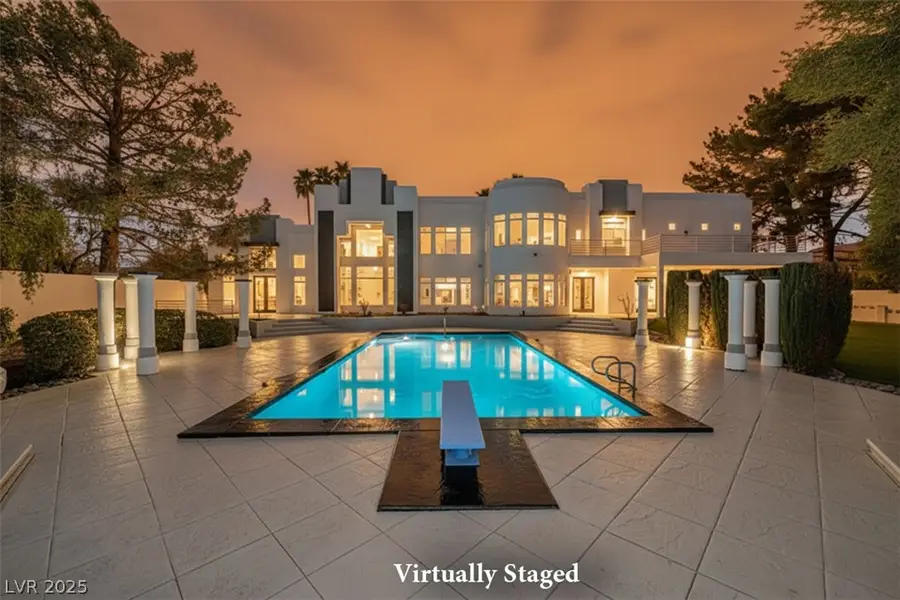 3860 Hildebrand Lane, Las Vegas, NV 89121 - #3