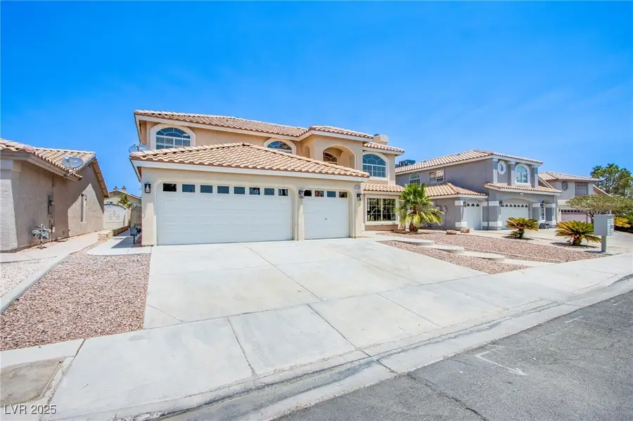 2704 Coventry Green Avenue, Henderson, NV 89074 - #3